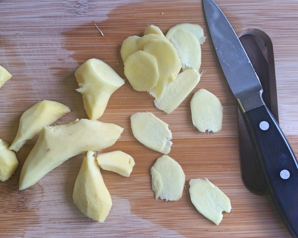 slicing ginger strips