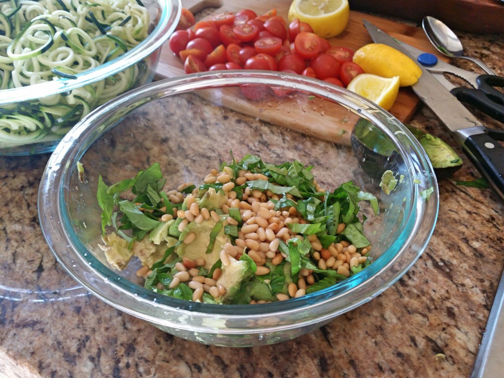 Creamy Avocado Pesto + Zucchini Noodles | Clovers & Kale | Vegan Pesto