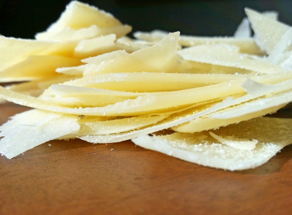 Clovers & Kale - Pesto - Shaved Parmesan - Zoodles