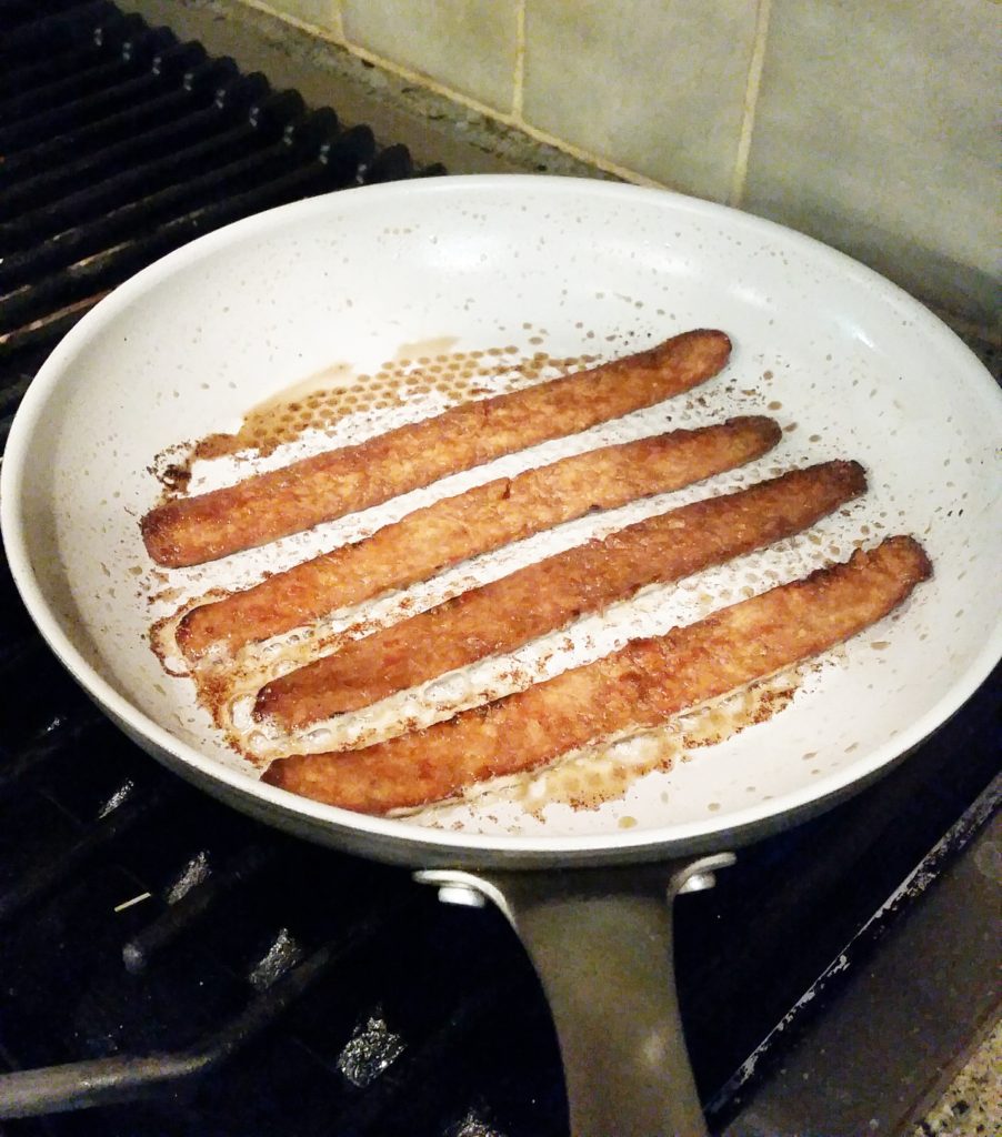 pan-frying-fakin-bacon-tempeh-clovers-kale